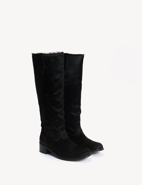 Dico Copenhagen Ann Gaucho Boot In Black Cow Fur
