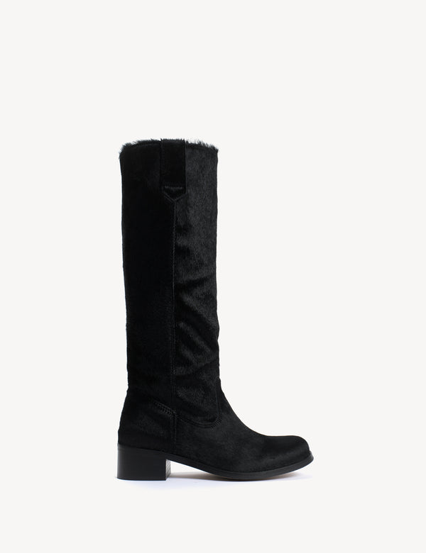 dico copenhagen Ann Gaucho Boot In Black Cow Fur