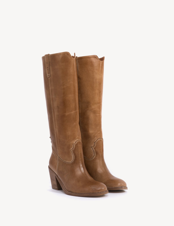 Dico Copenhagen Janie Boot In Dark Tan Escovado Leather