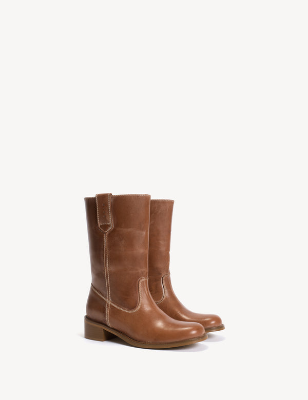 Dico Copenhagen Julia Gaucho Boot In Cognac Escovado Leather