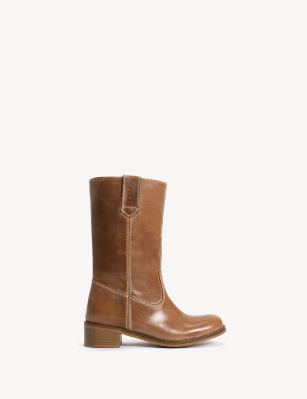 dico copenhagen Julia Gaucho Boot In Dark Tan Escovado Leather