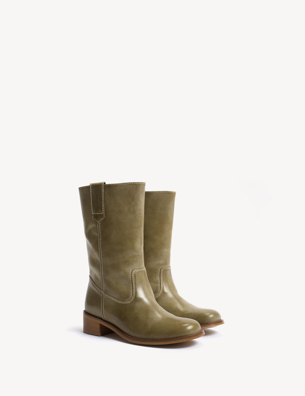Dico Copenhagen Julia Gaucho Boot In Green Escovado Leather