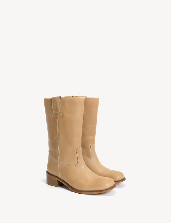 Dico Copenhagen Julia Gaucho Boot In Light Tan Escovado Leather