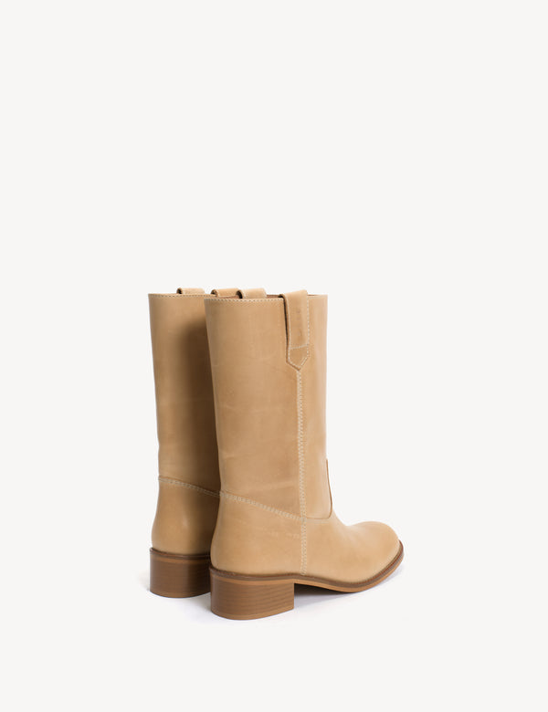 Dico Copenhagen Julia Gaucho Boot In Light Tan Escovado Leather