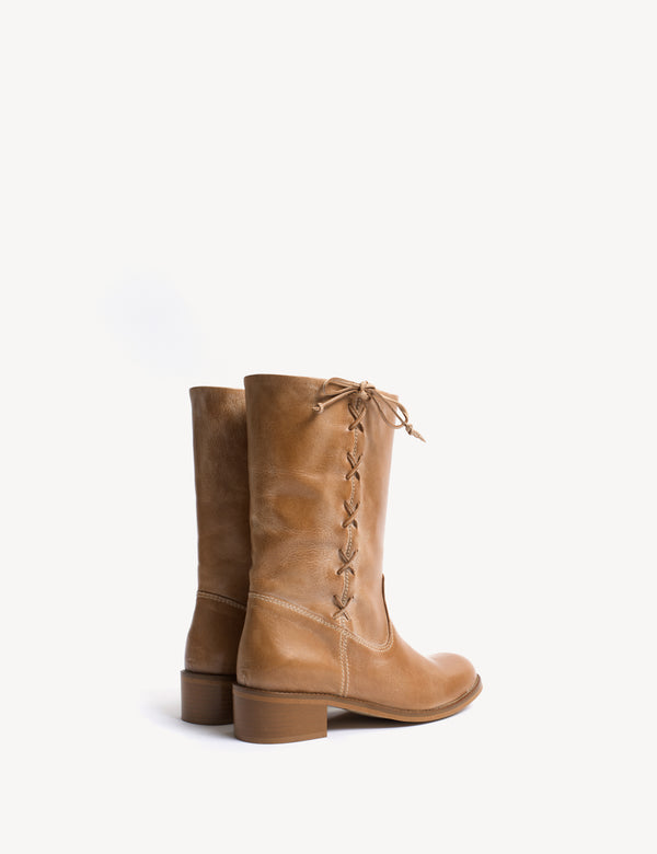 Dico Copenhagen Julia Gaucho Boot With Laces In Dark Tan Escovado Leather