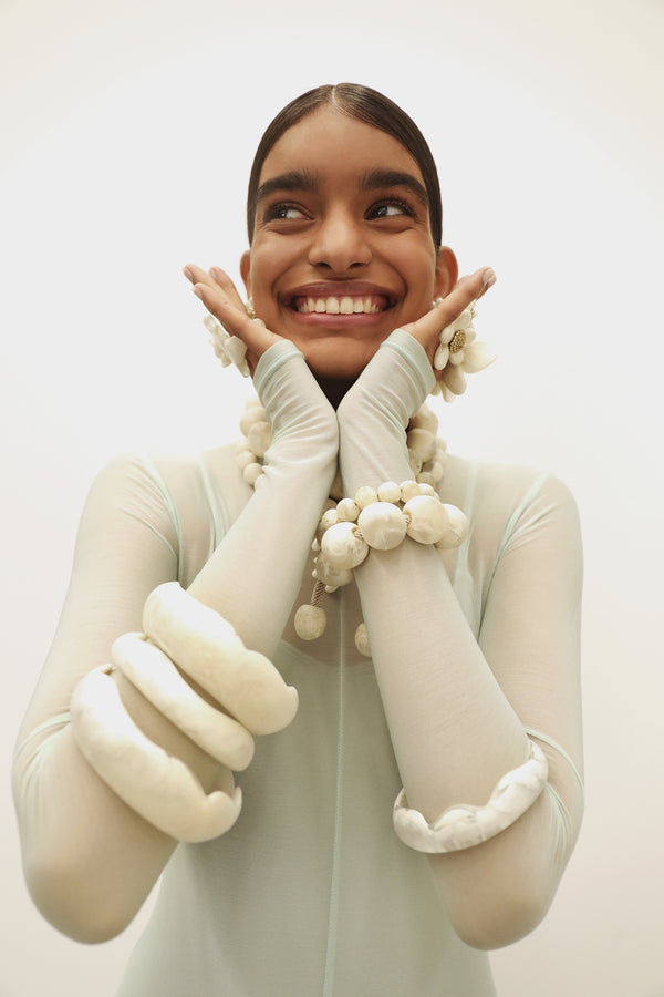 Dinosaur Designs Bold Ball Bracelet White Marble