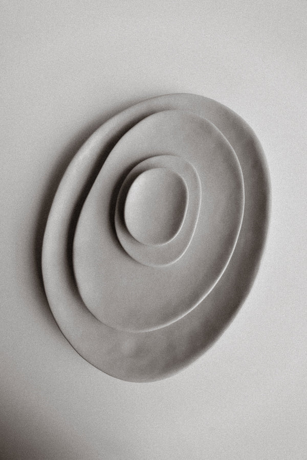 Dinosaur Designs Large Temple Platter Cream