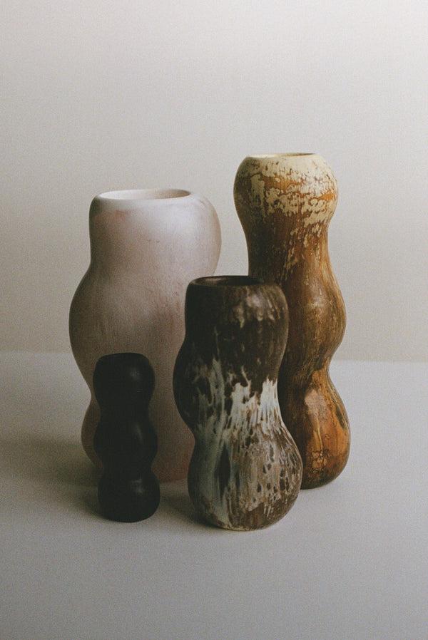 Dinosaur Designs Medium Valley Vase Cream