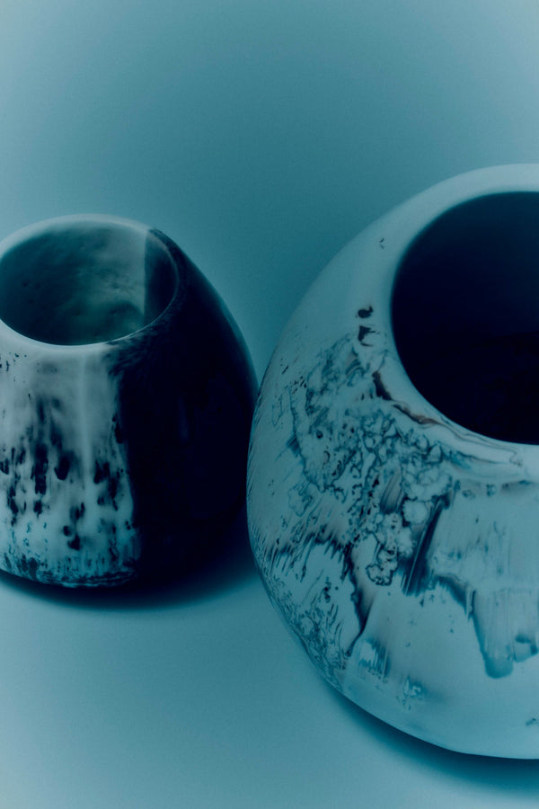 Dinosaur Designs Medium Volcanic Vase Snow Swirl