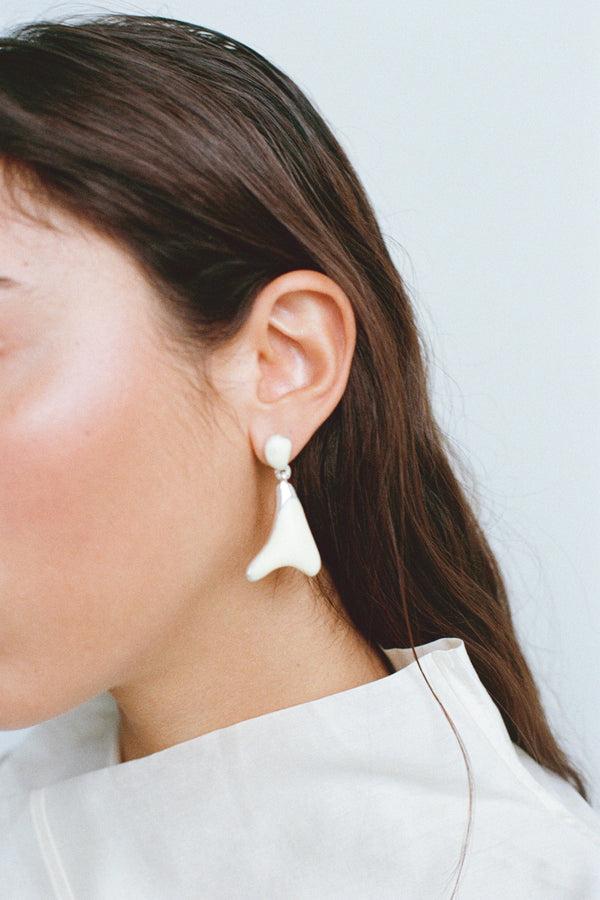 Dinosaur Designs Medium Wishbone Earrings Slate