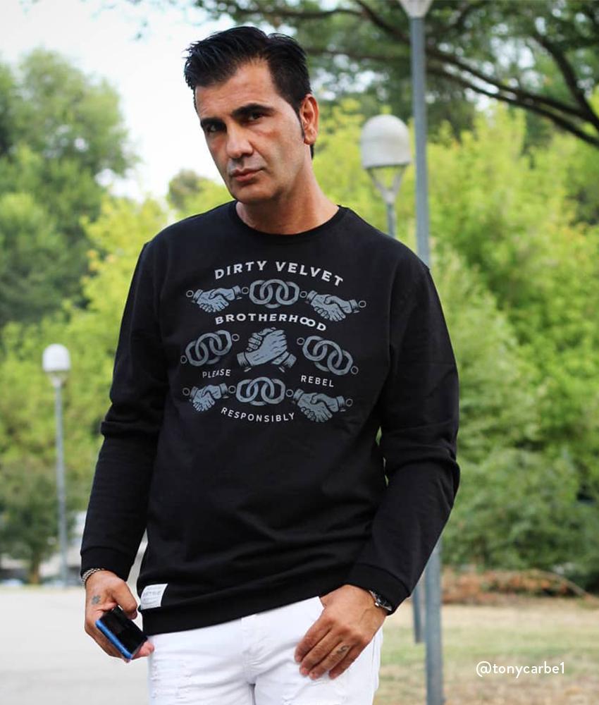 Dirty Velvet Bro Shake