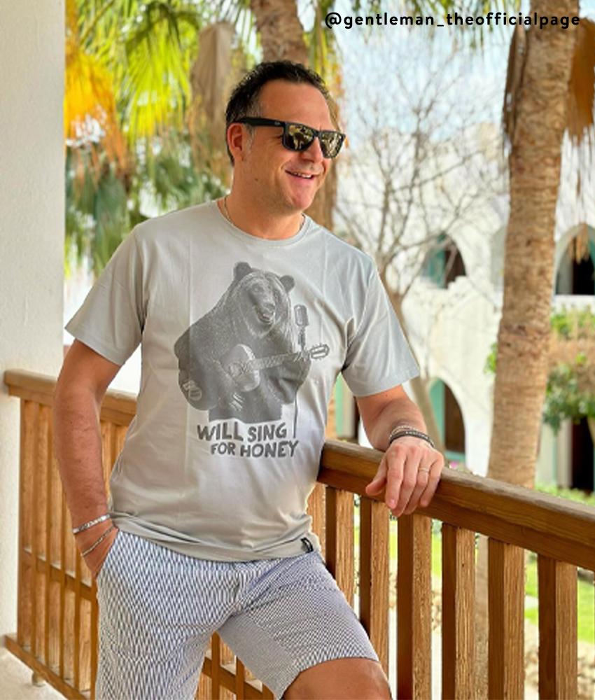 Dirty Velvet Busker Bear