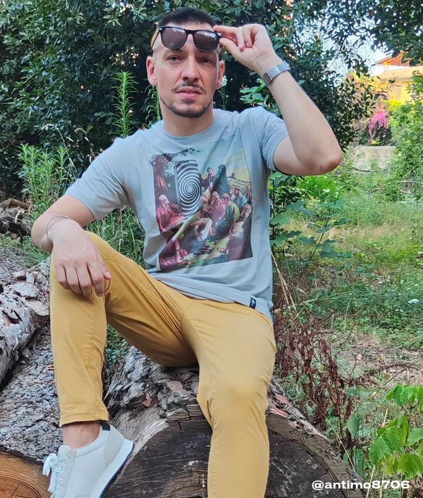 Dirty Velvet Mobile Messiah