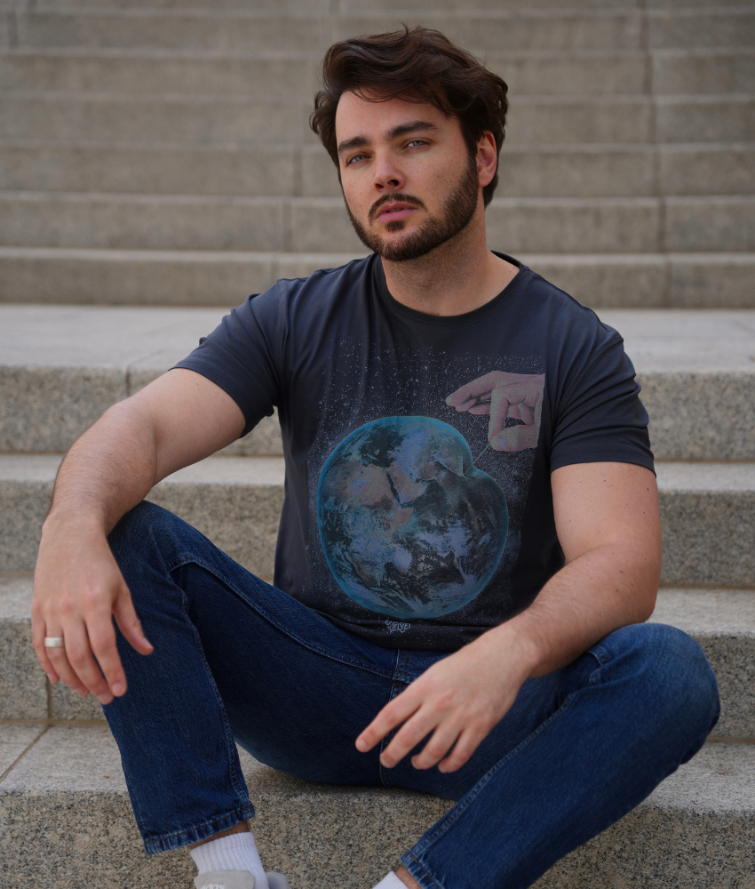 Dirty Velvet Ready To Burst