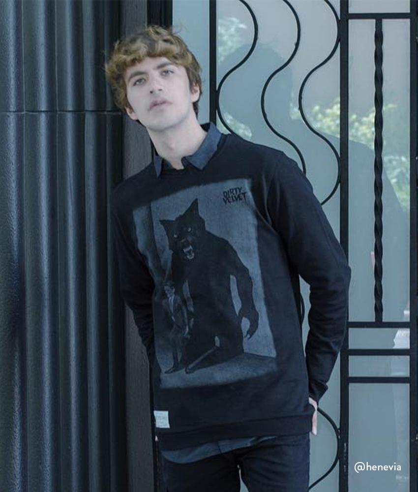 Dirty Velvet Shadowman