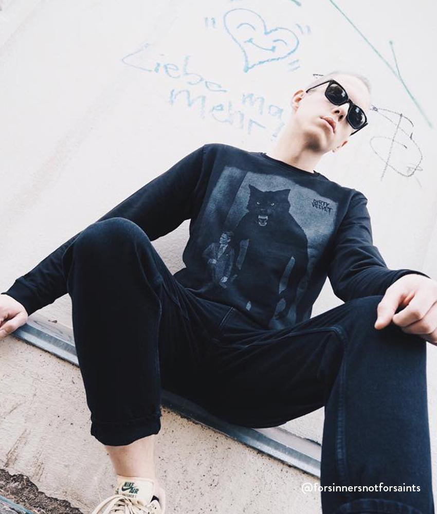 Dirty Velvet Shadowman