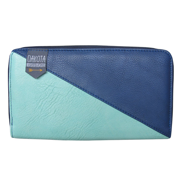 Disaster Designs Dakota Wolf Wallet