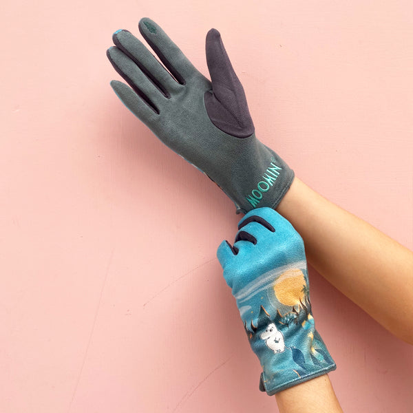 Disaster Designs Moomin Campfire Gloves