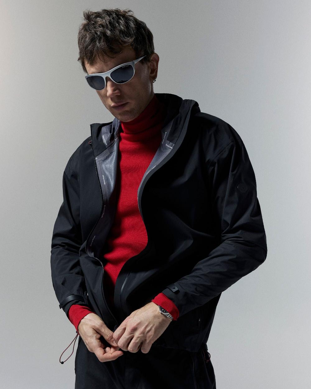 District Vision 3-Layer Waterproof Shell Black