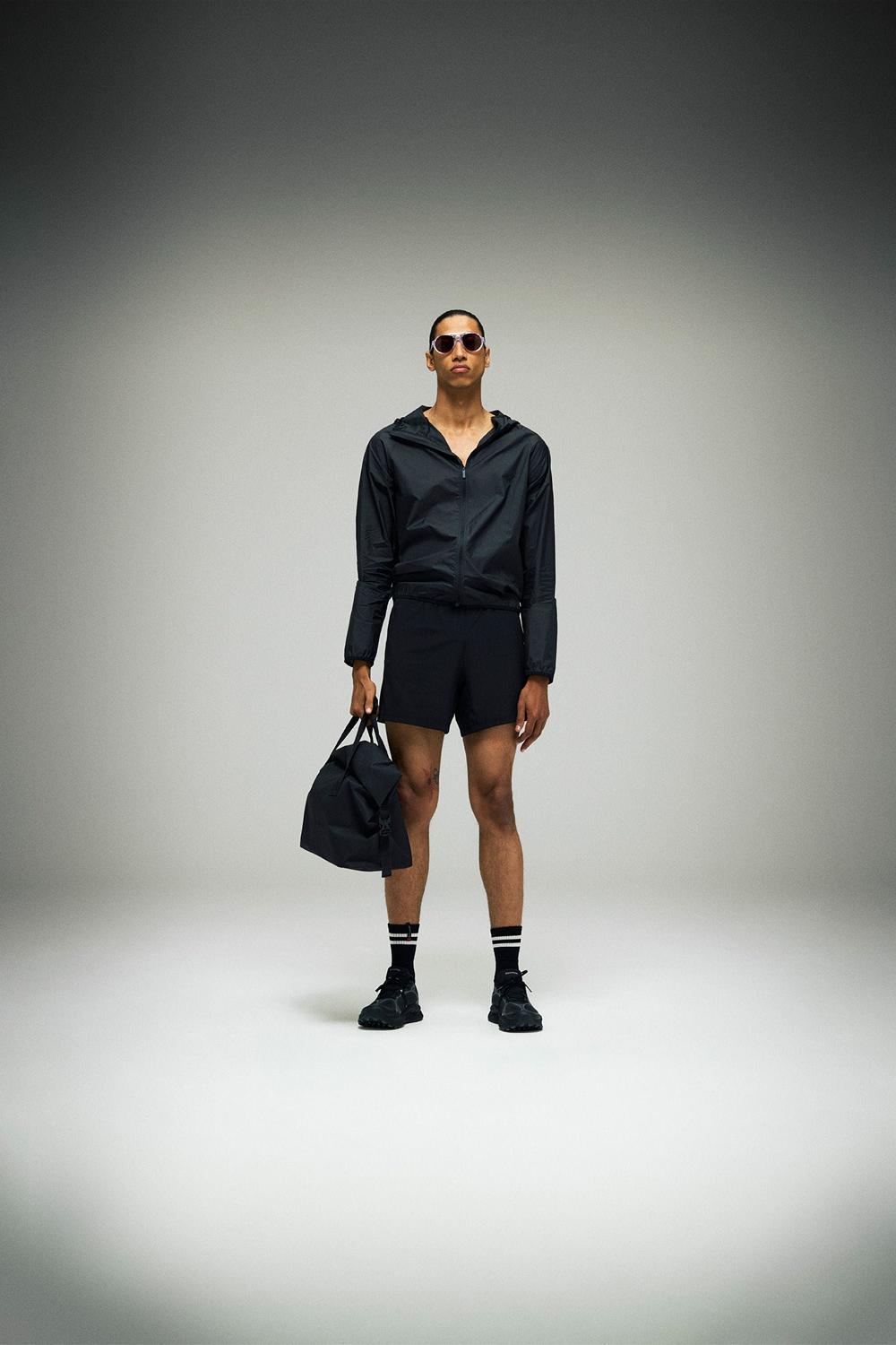 District Vision 7in Training Shorts Black