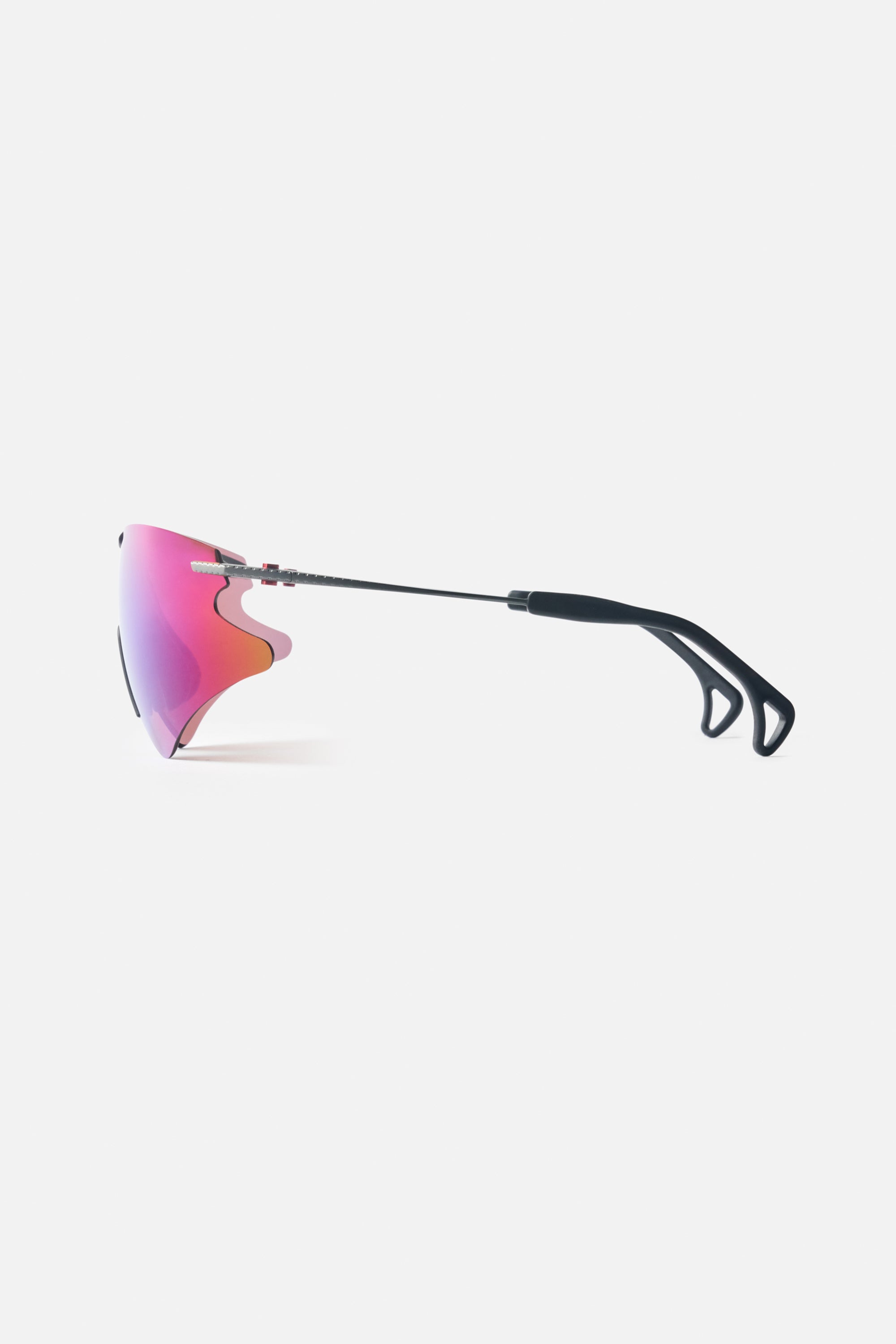 District Vision Kohei Aero Blade Ti Graphite D+ Opal Mirror