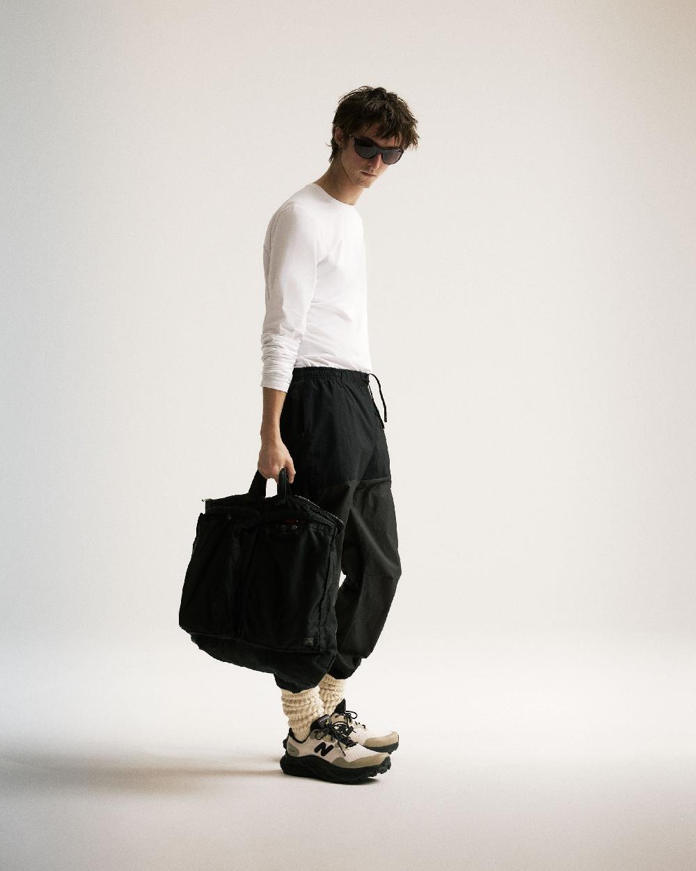 District Vision Ultralight DWR Paneled Track Pant Black