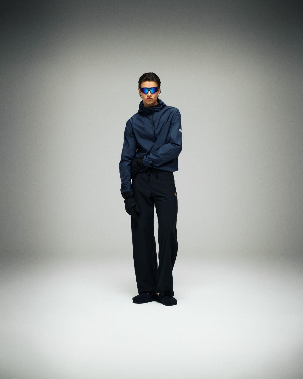 District Vision Ultralight DWR Wind Jacket Midnight