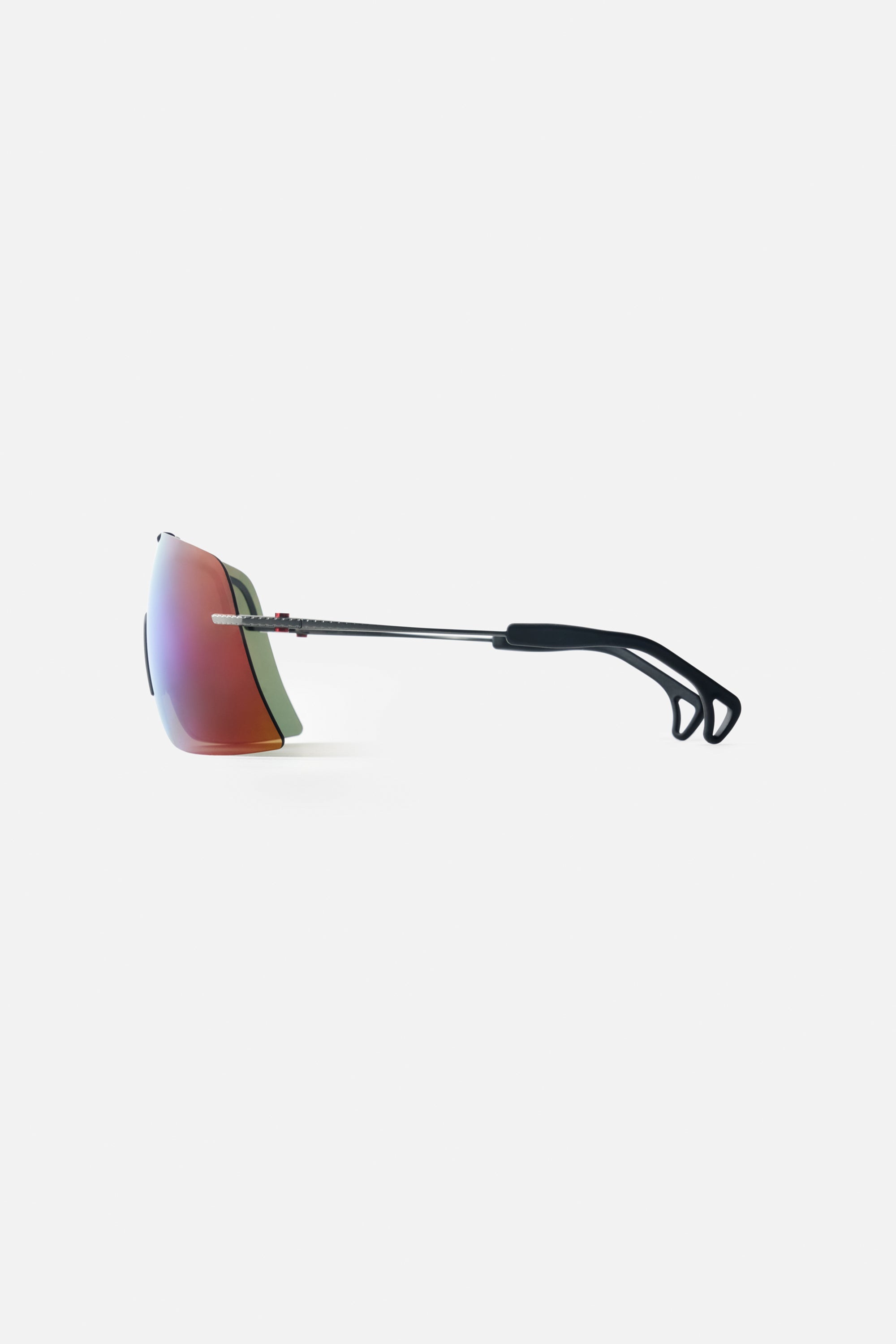 District Vision Yusuke Alpine Blade Ti Graphite D+ Indigo Mirror