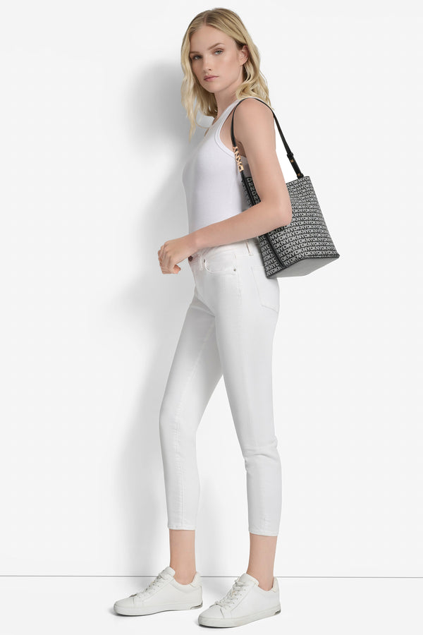 Dkny AVRIL LOGO BUCKET BAG Black Logo Black