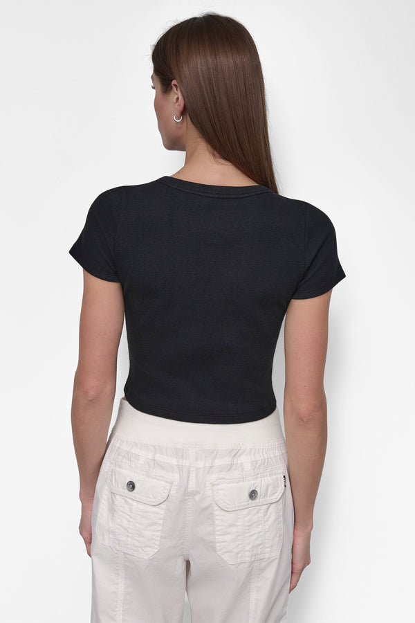 Dkny CROPPED NOTCH NECK PERFORMANCE TEE Black