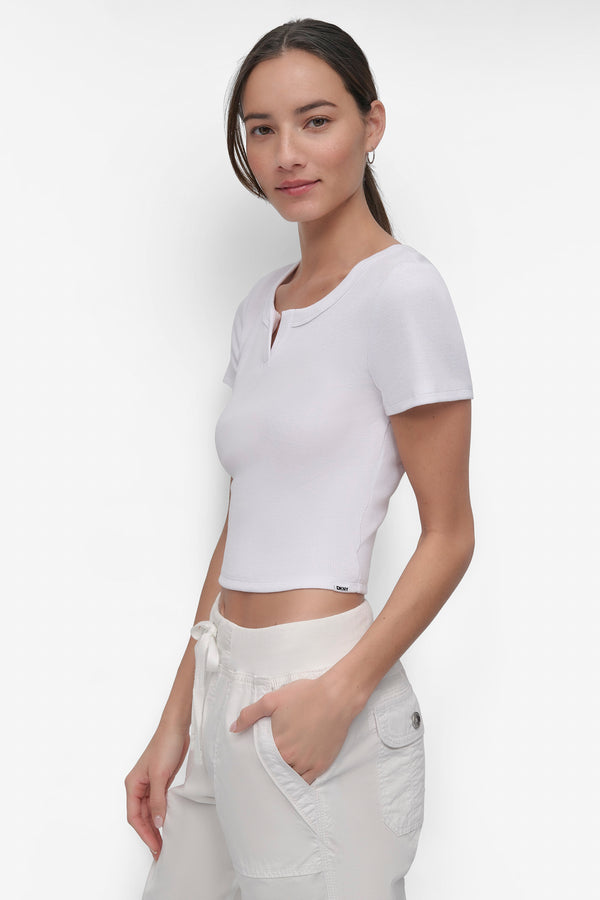 Dkny CROPPED NOTCH NECK PERFORMANCE TEE White
