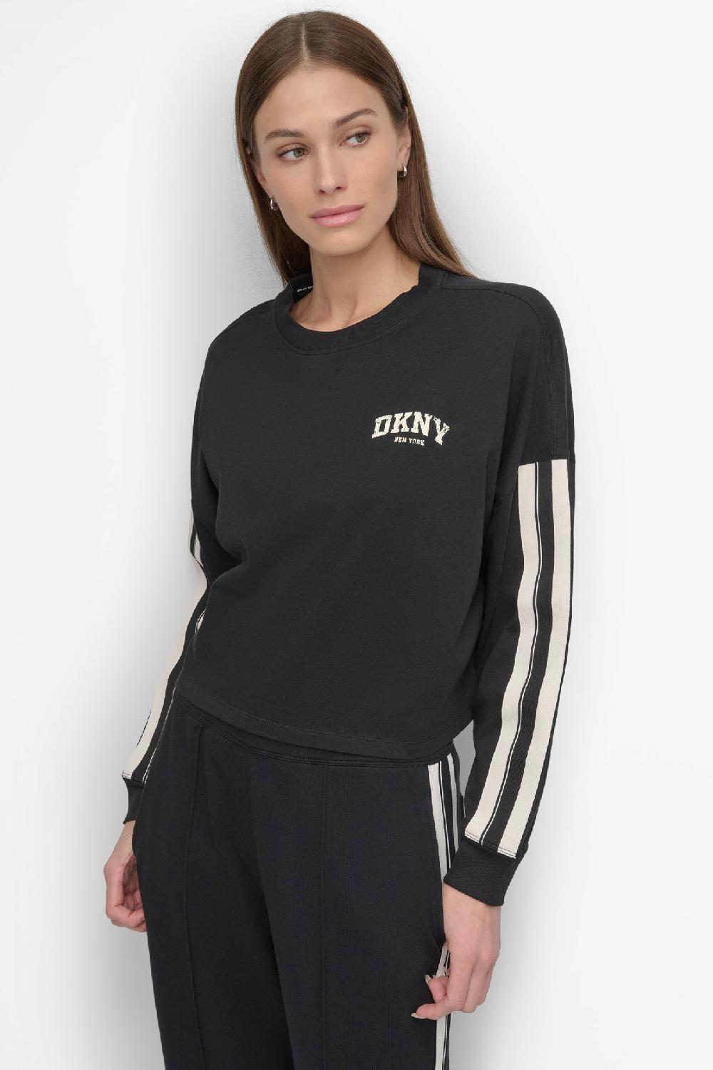 dkny DISTRESSED VARSITY LOGO TEE WITH TRACK Black