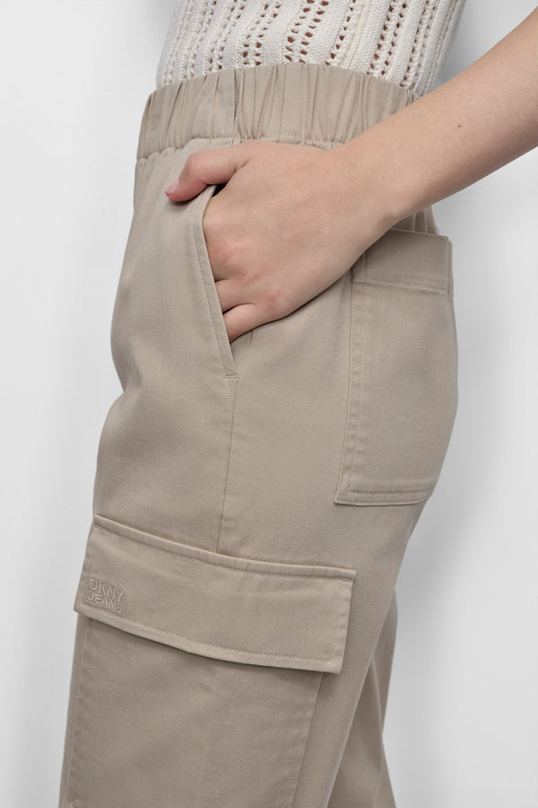Dkny HIGH-RISE PULL-ON CARGO JOGGER Pebble