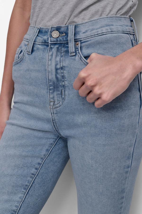 Dkny HIGH-RISE RAW EDGE FLARE JEAN DOVER