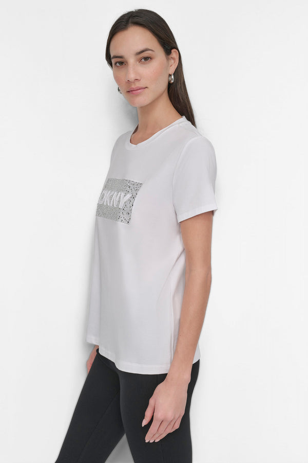 Dkny SHORT SLEEVE STUD LOGO TEE White