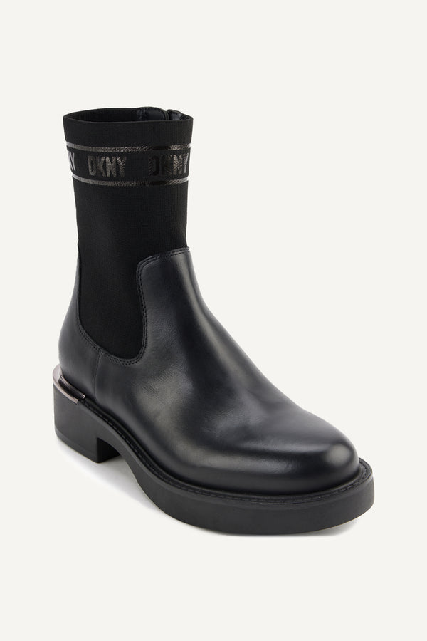 Dkny TULLY SLIP ON BOOTIE Black