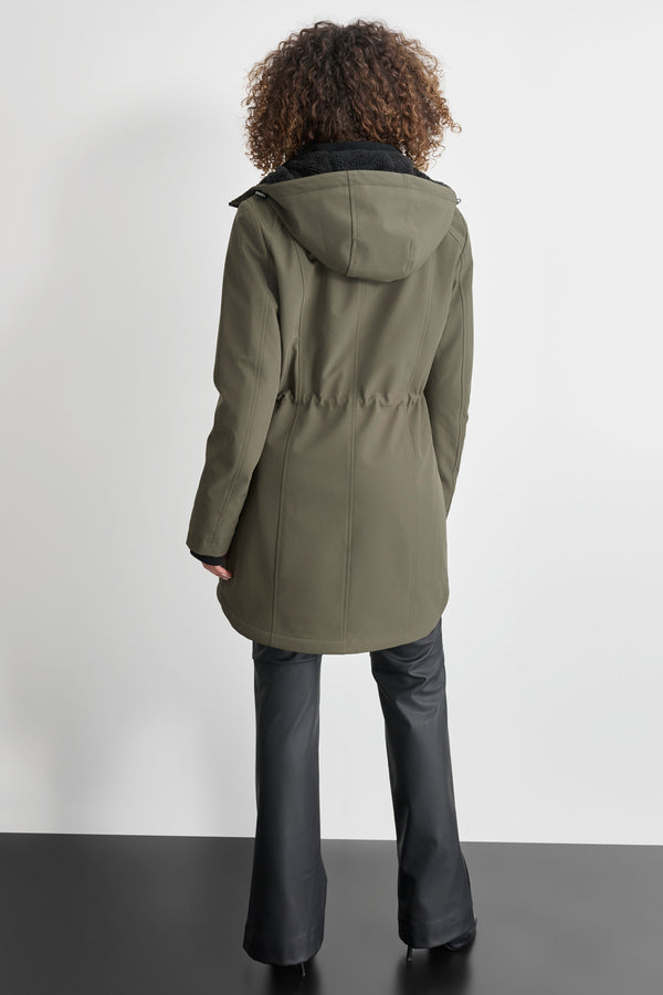 Dkny VALBOA LINED SOFT SHELL JACKET Green