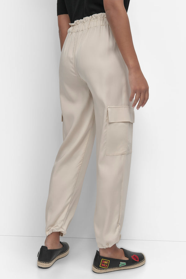 Dkny SOFT CARGO PANT WITH BUNGEE WAIST LIGHT CITY KHAKI
