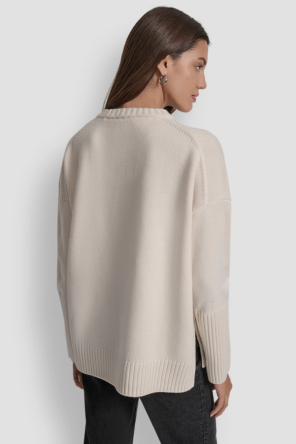 Dkny VARSITY LOGO INTARSIA CREW NECK RELAXED SWEATER EGGNOG/TRAVERTINE/BLACK