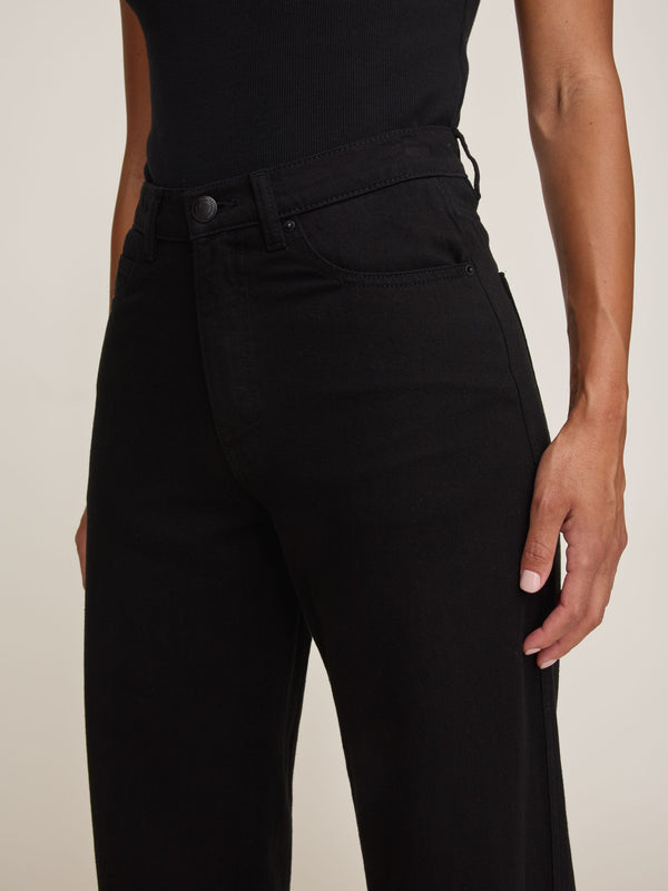 Dl1961 Kaylen Soft Curve High Rise 32" Jeans Black