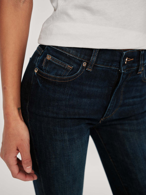 Dl1961 Florence Skinny Mid Rise Instasculpt 30" Jeans Warner