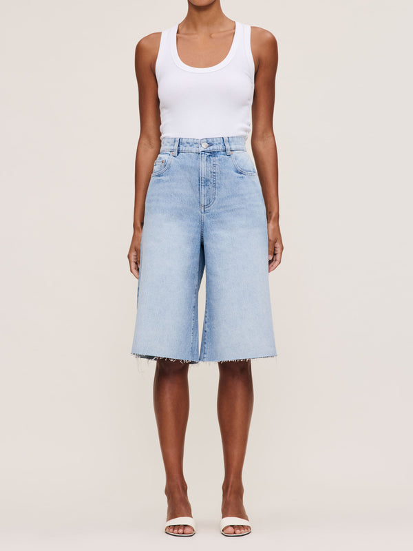 Dl1961 Lucila Jean Short Ultra High Rise 13.75" Vintage Light