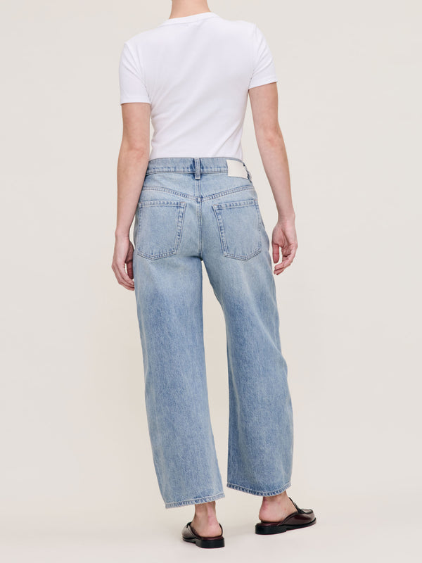 Dl1961 Taylor Relaxed Barrel Petite Ultra High RIse 25" Jeans Daydream