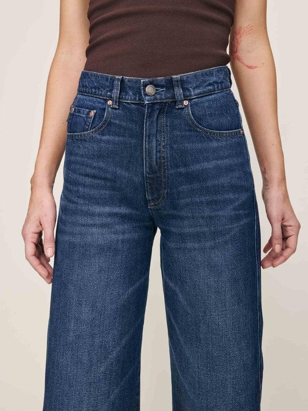 Dl1961 Taylor Relaxed Barrel Ultra High Rise 31" Jeans Callisto