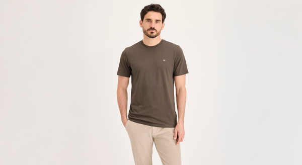 dockers Crewneck Tee Slim Fit Brown