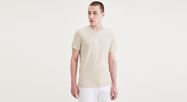 dockers Crewneck Tee Slim Fit Sahara Khaki