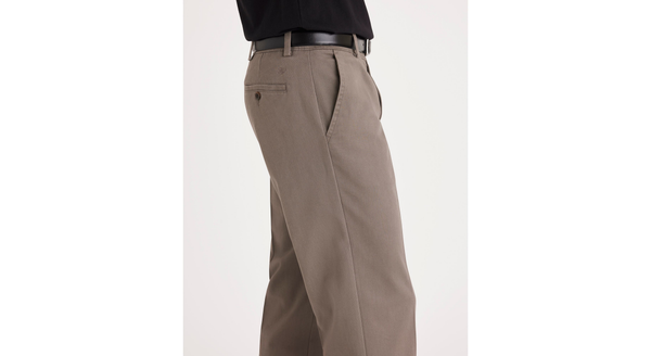 Dockers Easy Khakis Classic Fit Brown