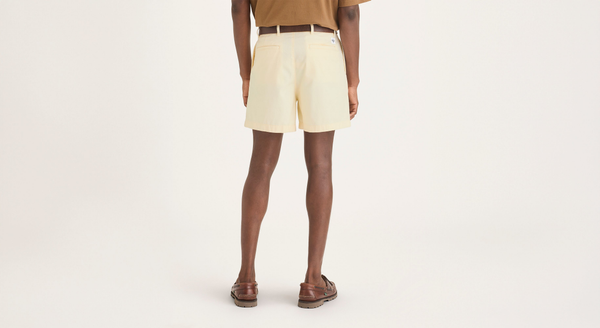 Dockers Eighty-Six Pleated Short Khaki