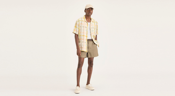dockers Eighty-Six Pleated Short Khaki
