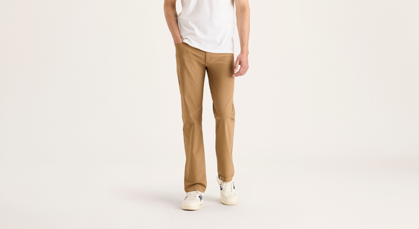Dockers Go Airweave 5-Pocket Straight Fit Brown